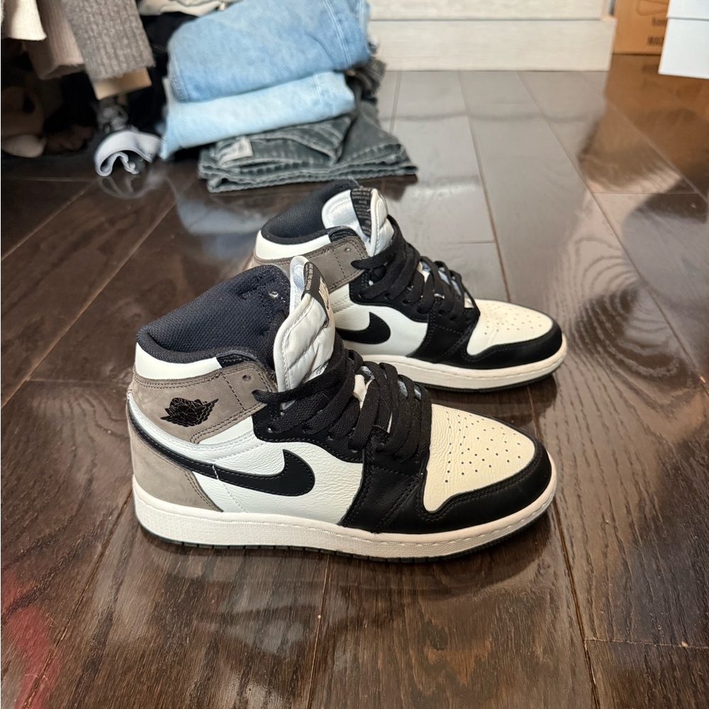 Mocha jordan 1s